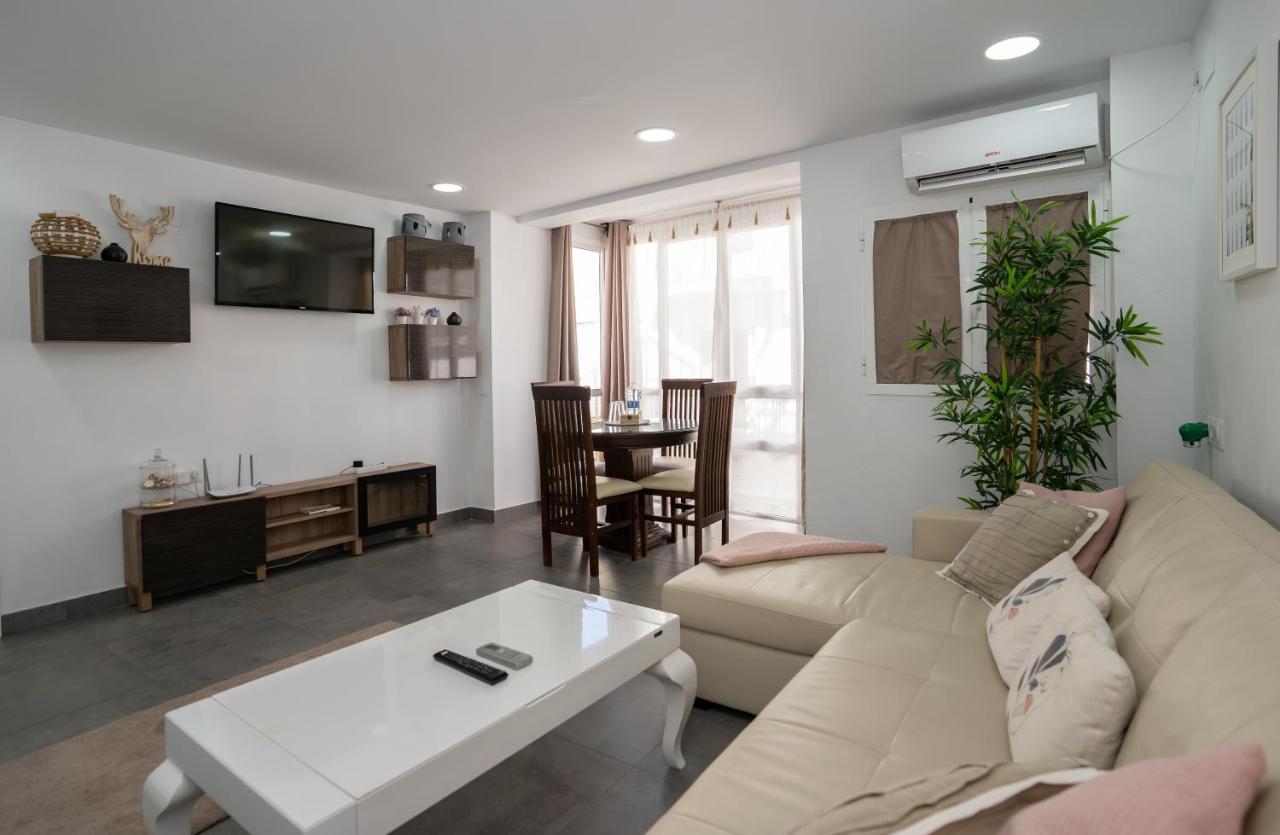Playa Carihuela Apartamentos El Carmen Τορρεμολίνος Εξωτερικό φωτογραφία
